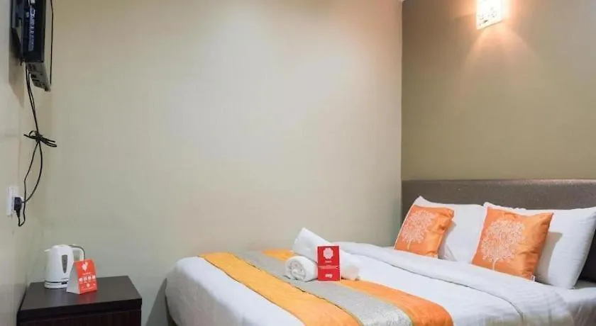 Hotel Ledang Utama Johor Bahru 2*,